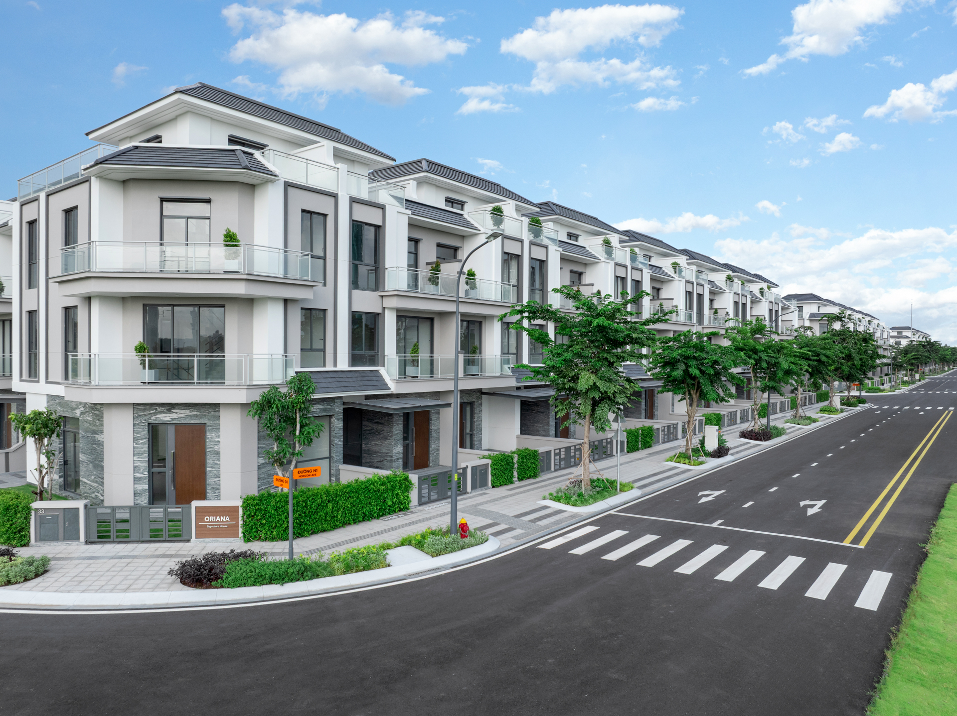 Nhà phố vườn Gladia