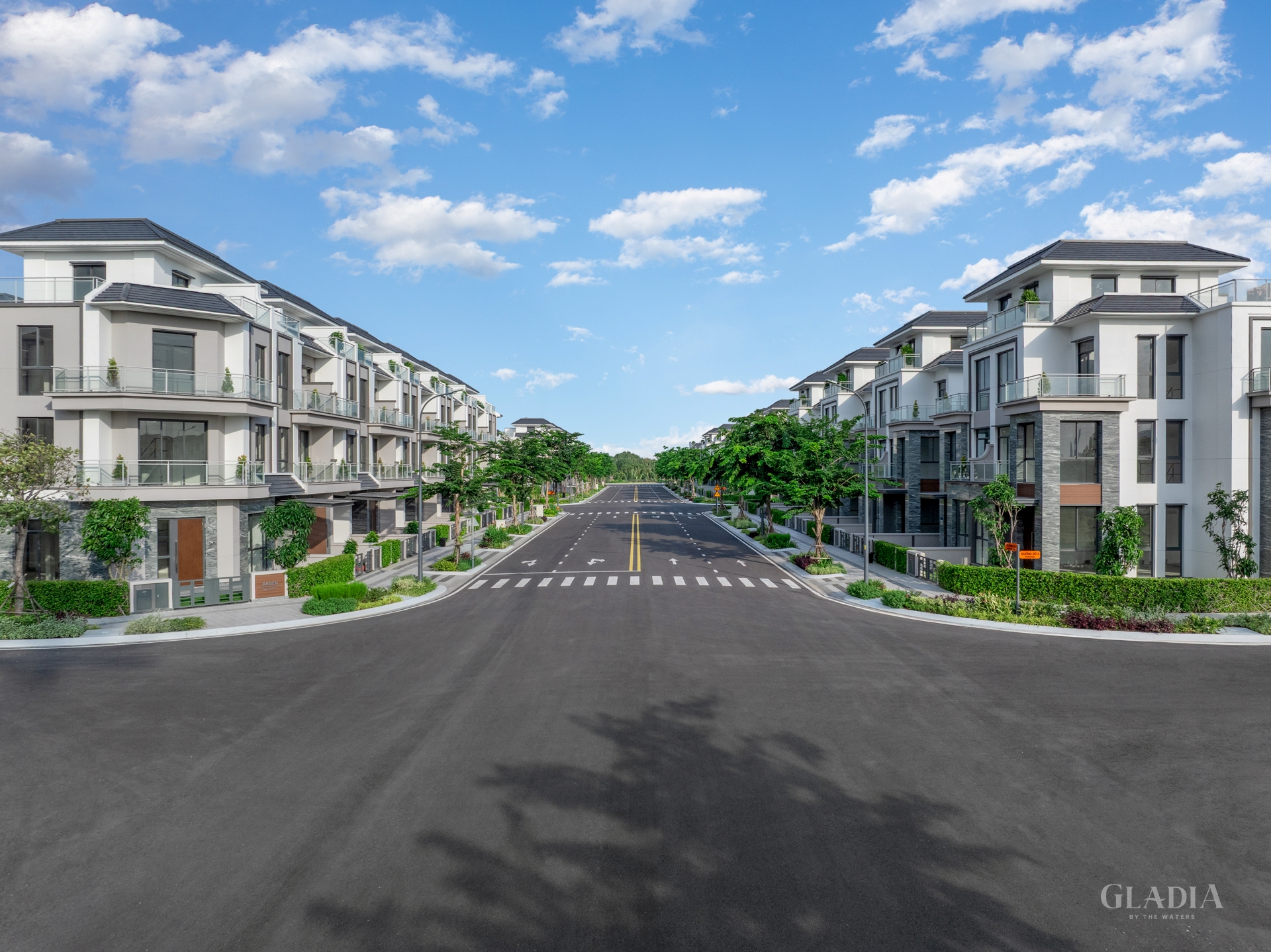 Nhà phố vườn Gladia